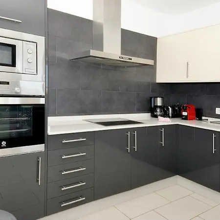 Vila Romance And Moonlight -ideal For Couples, Hot Tub, Pool, Lanzarote